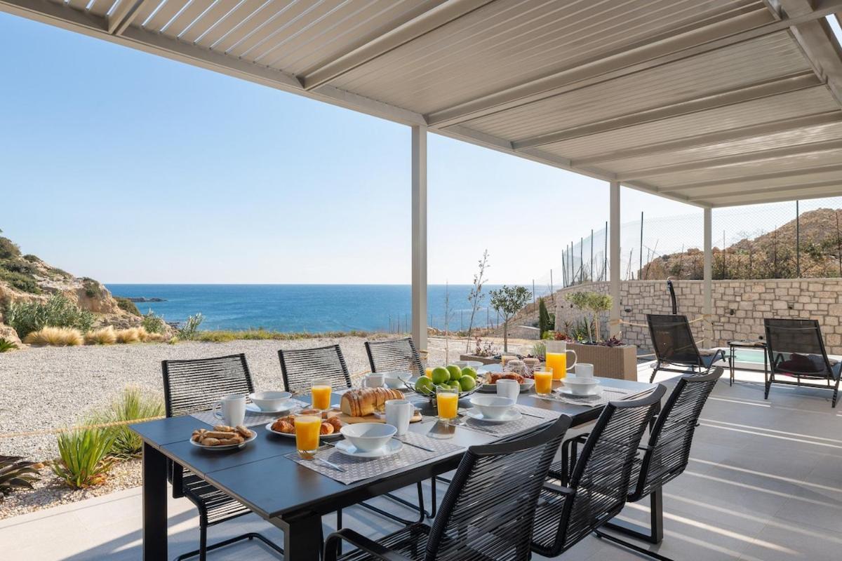Aquamarine Luxury Suites Archangelos  Eksteriør bilde