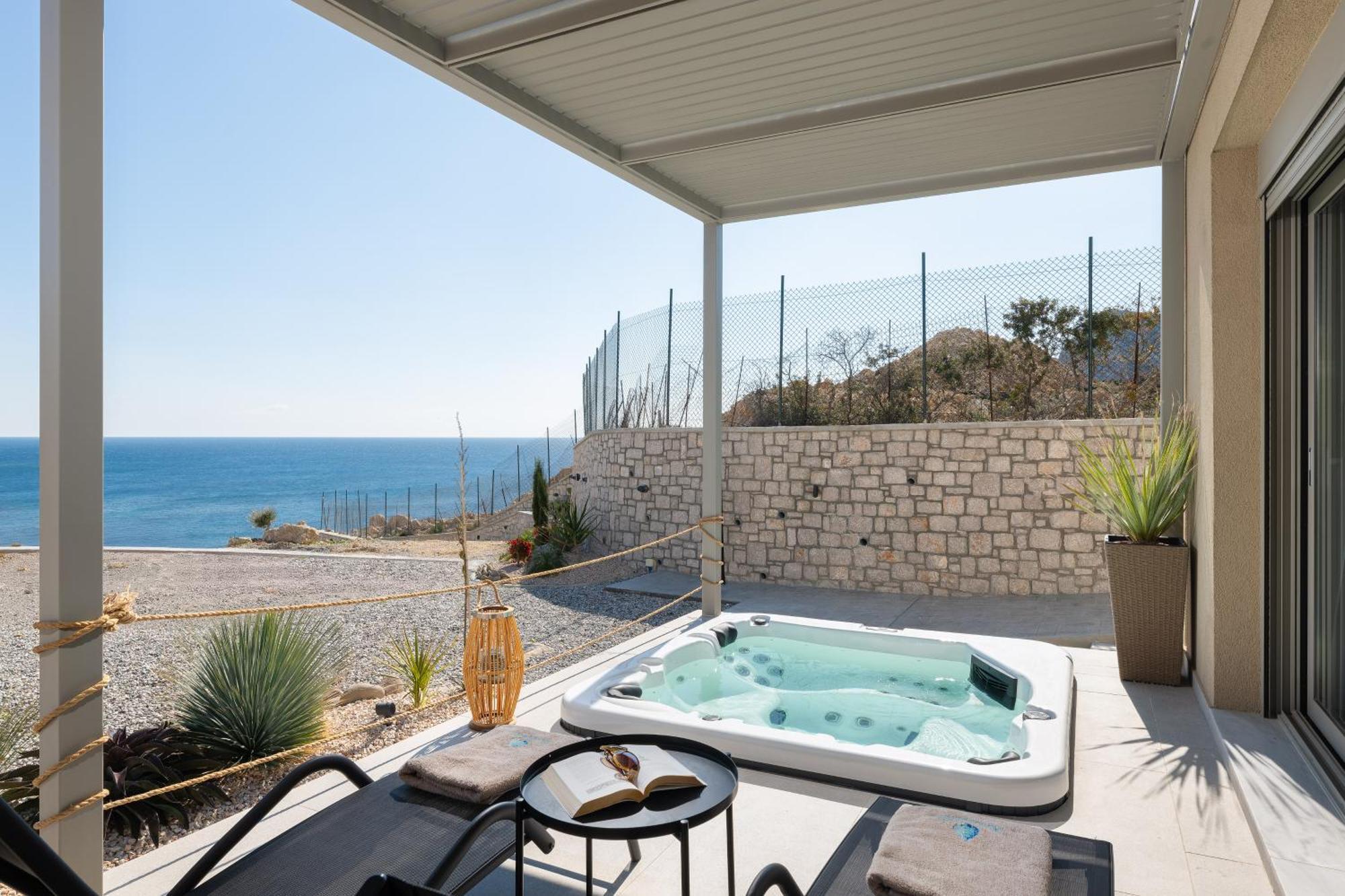 Aquamarine Luxury Suites Archangelos  Eksteriør bilde